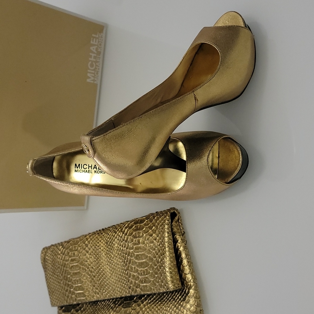Michael Kors bronze open toe pump